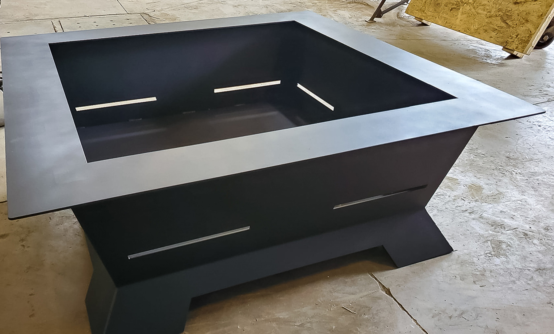 five star industries custom metal fabrication fire pit 02- A custom metal fabricated fire pit by Five Star Industries